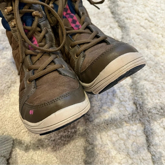 RYKA Aurora Quilted Sneaker Ankle Boot taupe Brown blue pink 6.5 - Picture 8 of 12